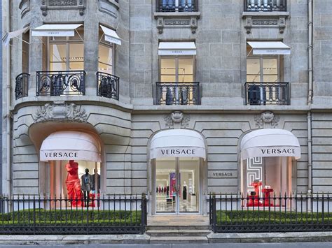 versace avenue montaigne|montaigne paris.